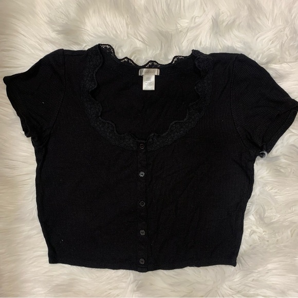 Bozzolo Tops - 3/$15 Black cropped lace trim top